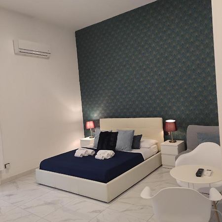 Domus Luigi Leone II Bed & Breakfast Napoli Eksteriør bilde