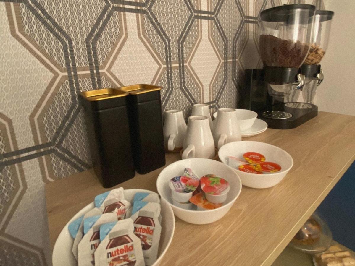 Domus Luigi Leone II Bed & Breakfast Napoli Eksteriør bilde