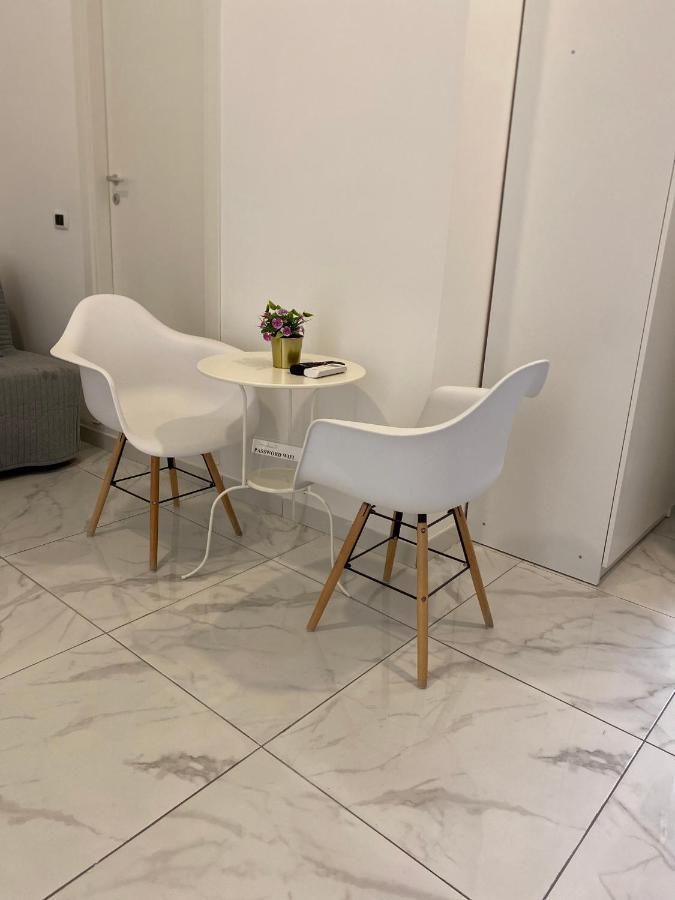 Domus Luigi Leone II Bed & Breakfast Napoli Eksteriør bilde