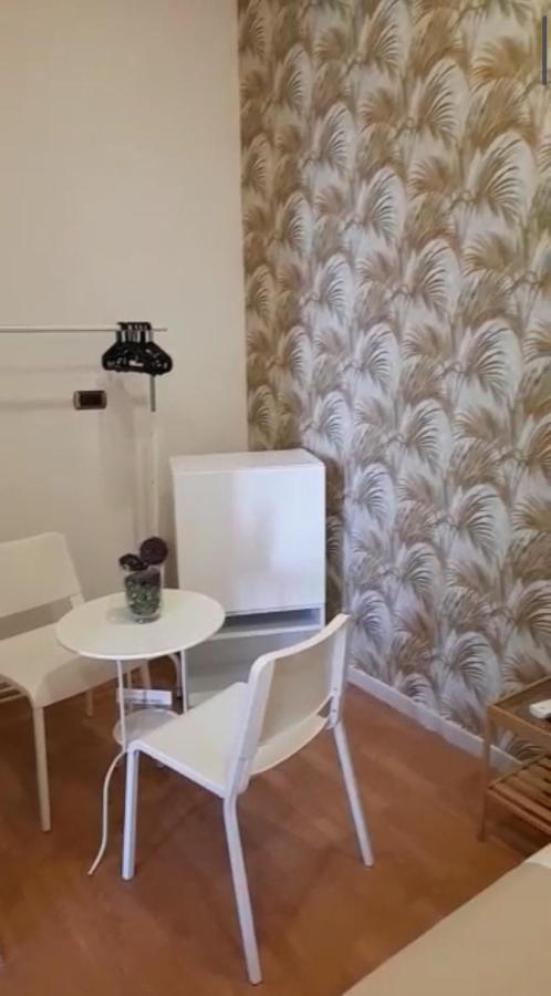 Domus Luigi Leone II Bed & Breakfast Napoli Eksteriør bilde