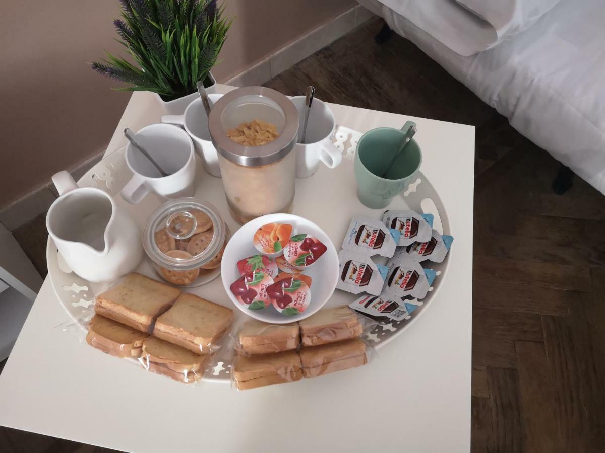 Domus Luigi Leone II Bed & Breakfast Napoli Eksteriør bilde