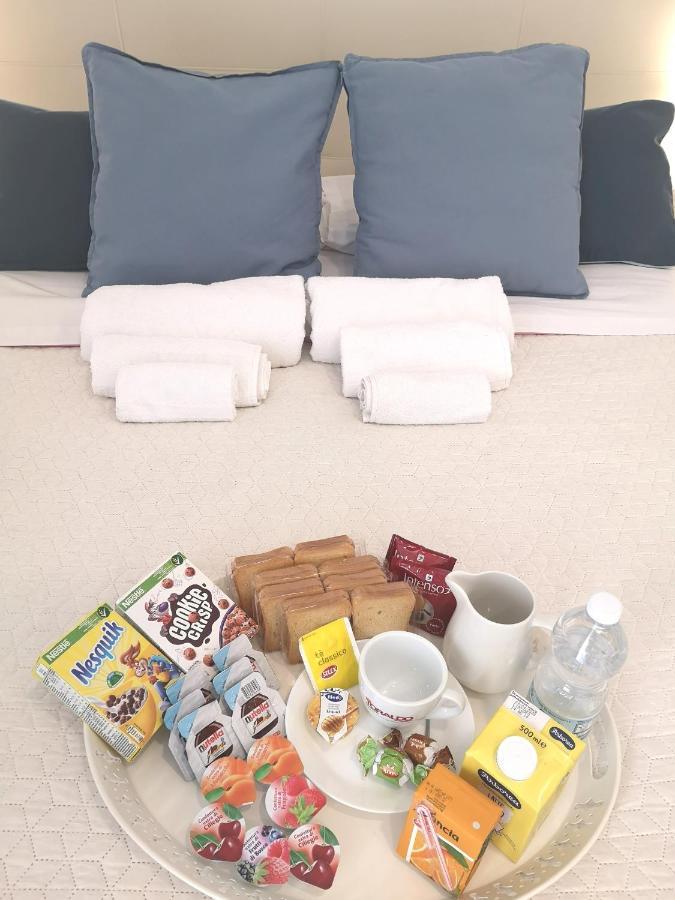 Domus Luigi Leone II Bed & Breakfast Napoli Eksteriør bilde